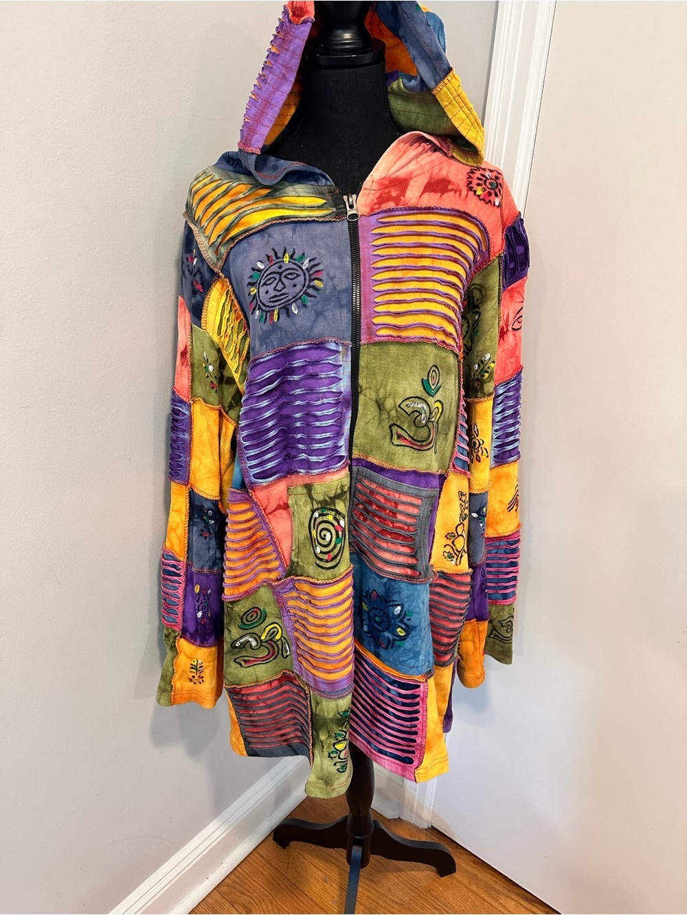 VTG Y2K Rising International 2XL Colorful Celestial Patchwork Boho Zip Up Hoodie